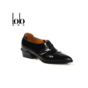 Spring Women’s Luxury Leather Dress Shoes with a Soft Upper and Low Coarse Heels Suitable for Office Occupations