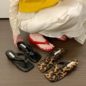 Square Toe Wedge Heel Sandals New Style Versatile Height Increasing Flip Flops Women’s Shoes Women’s Sandals