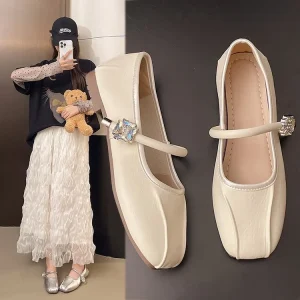 Square toe Mary Jane Shoes Women’s Shoes Early Autumn New Style Silver Color Flat bottomed Shallow toe Shoes