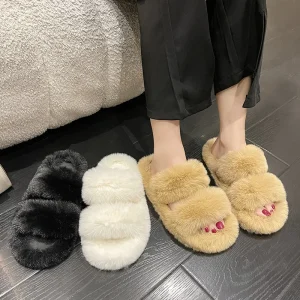 Stylish Outdoor Winter Slippers for Women Cross Soft Plush Slide for Women Warm Faux Fur Slippers