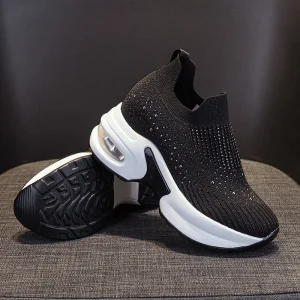 Stylish Walking Style Breathable Women’s Casual Shoes Platform Height Outdoor Sports Shoes For Women And Lady Shoes