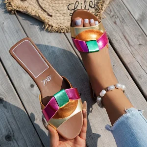 Summer Designer Sandal All Match Cross Strap Flat Shoes Fashion Braid Shiny Sandals Casual Plus Size Women Slides Slippers