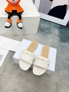 Summer Fashion High End Brand One Word Slippers Genuine Leather Women’s Slippers