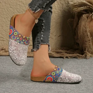 Summer Large size Thick soled Flat heeled Closed toe Mules Women Ethnic Style Lightweight Breathable Casual