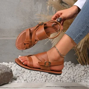 Summer New Women’s Flats Korean Version Platform Beach Sandals Large Size Slip-On Closure Breathable