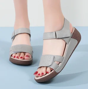 Summer Outdoor Sandals for Women Fashionable Thick Bottom Women’s Sandals Non Slip Lightweight and Casual Women’s Shoes