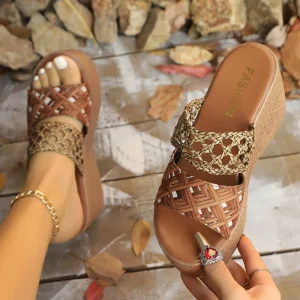 Summer Plus Size Women’s Slip-On Wedge Heeled Sandals Open Toe Outdoor Flip Flops Platform