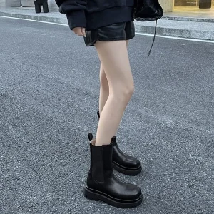 Super luxurious quality women’s boots fall and winter moccasins black short boots