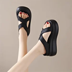 Thick soled EVA Height increasing slippers Are High end Women’s Anti slip Soft soled Shoes for Summer