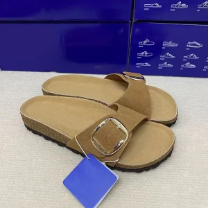 Unisex Casual Cow Suede Upper Mules Custom Mule Shoes Women’s High Quality Soft Cork Sole Light Breathable All Seasons Clogs