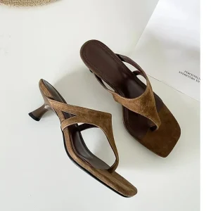 Vintage Style Suede Kitten Heel Sandals Women Square Toe T-Strap Casual Slip-On Shoes