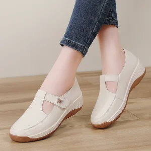 Wide Width Women’s Wedge Sandals Single Strap Beach Sandals for Summer Versatile Daily Outdoor Slide Sandals