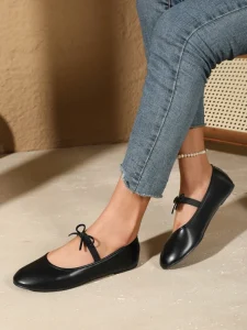 Women Black Leather Mary Jane Flats Cute Front Bow Single Strap Round Toe Soft Insole Daily Office Comfort Ballet Shoes