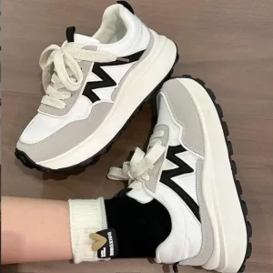 Women New Thick Bottom Sneakers Women’s Casual Sneaker Breathable Mesh Lining Thick Soled Student Trendy Shoes