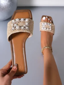 Women Square Toe Raffia Slide Sandals with Pearl & Rhinestone Decoration Flat Slip-On Summer Beach Slippers