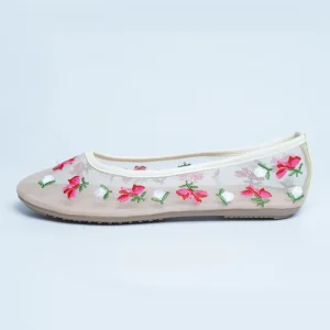 Women White Comfortable Embroidery Flower Slip On Round Toe Ballet Flat Shoes