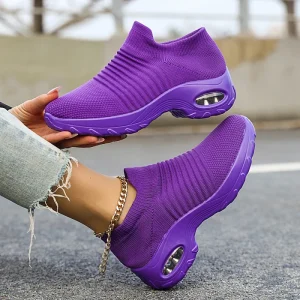 Women’s Autumn Spring Slip On Running Shoes Breathable Fabric Mesh Lightweight PU Outsole Comfort Insole Fashion Trend Design