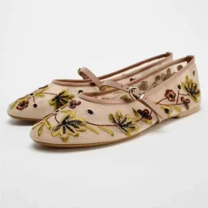 Women’s Ballet Flat Shoes Flower Embroidery Mesh Fabric Chinese Style Rubber Outsole