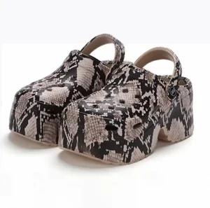 Women’s Best-Selling Summer Soft Soled Breathable Beach Sandals Lightweight Anti-Slip Thickened Slippers for External Wear