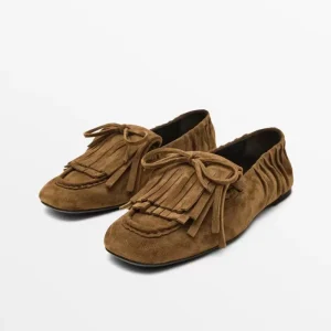 Women’s Brown Retro Suede Real Leather Loafers Slip-On Closure Lightweight for Spring and Summer with Tassel Trim