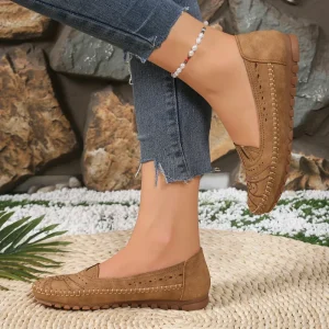 Women’s Camel Embroidered Perforated Loafers Plus Size Fashion Slip On Flat Shoes Soft Sole Casual Shoes for Ladies