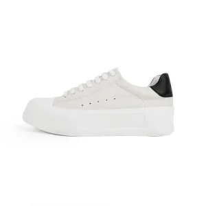 Women’s Casual Classics Comfortable Chunky Sole Sneakers Pure Color Low Up with Breathable Feature for Autumn Season