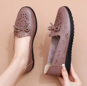 Women’s Casual Flat Shoes Breathable PU Leather Comfortable Elegant Shoes Soft Bottom Slip On Sandals Walking for Ladies