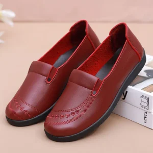 Women’s Casual Flats Shoes Breathable PU Leather Elegant Loafers with Soft Bottom Slip On Sandals for Walking