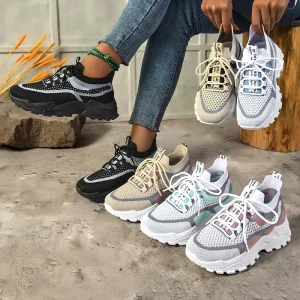 Women’s Casual Lace-Up Sneakers Breathable Outdoor Flying Woven Walking Shoes Comfortable Mesh PVC Insole