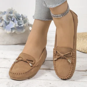 Women’s Classic Bow Camel Moccasin Loafers Hand Stitched Slip On Flat Shoes Comfortable Non Slip Casual Driving Shoes