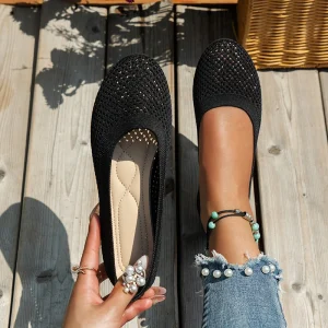 Women’s Comfortable Fashion Flats Light Casual Breathable Outdoor Shoes Round Toe Slip On Loafers for Autumn Summer Chic Low