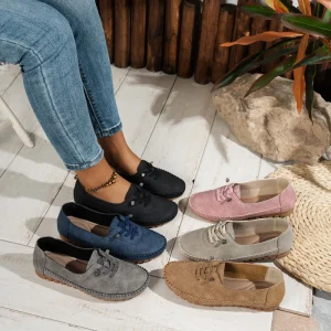 Women’s Comfortable Flat Loafers Lightweight Slip On Casual Shoes with Elastic Laces for Daily Walking