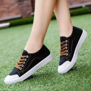 Women’s Comfortable Low-Top Breathable Canvas Casual Shoes