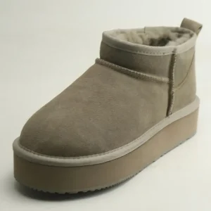 Women’s Custom Leather Mini Winter Snow Ankle Boots Wool Insulated Artificial Fur Midsole EVA Outsole Anti Slippery Fashion