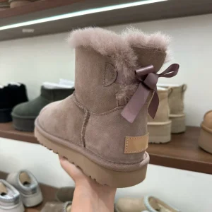 Women’s Custom Winter Boots Indoor Outdoor Casual Calf Boots High Top Warm Faux Suede Fluffy Fur Comfortable PVC Unique Design