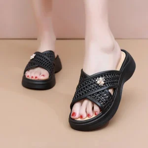 Women’s Designer Beach Sandals Slippers High Heel Waterproof Non Slip Slides for Women Ladies