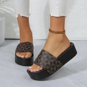 Women’s Designer Open Toe for Slippers Luxury Trendy Thick Soled Platform Beach Vacation Heightening Sandals