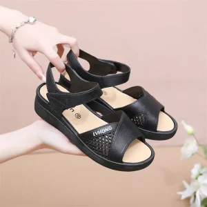 Women’s Designer Summer Beach Sandals Slide Hollow Breathable Waterproof Thick Sole Nonslip comfort for Women