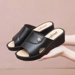 Women’s Designer Summer Beach Slide Slippers High-heeled Thick-soled Soft Non-slip Sandals for Women & Ladies