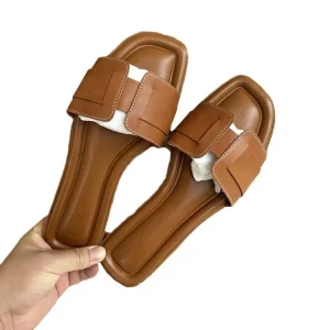 Women’s Fashion Female Slippers Outdoor Flat Bottom Casual Beach Women’s Sandals Comfortable Non-slip Slippers