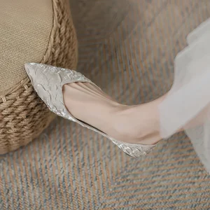 Women’s Flat Heel Sandals with Textured Lace Anti Slip Flat Shoes Pointed Ballet Flat Heel Sandals