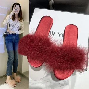 Women’s Flat Slippers Fashion Feather Bridal Wedding Slippers Luxury Plush Hotel Home Wedding Slippers