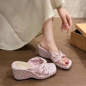 Women’s French Style Wedge Heel Height Increasing Single Strap Casual Outdoor Summer Slippers Wedge Heel Sandals