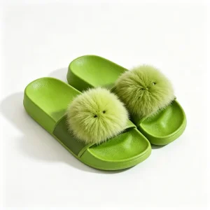 Women’s Fur Slippers in Fox Style Custom Fluffy Slippers Made of Artificial Fur Slide