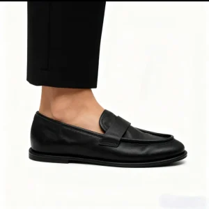 Women’s Genuine Leather Soft Slip On Loafers Winter Spring Summer Loose Fit Rubber Outsole Commuting Casual Dating