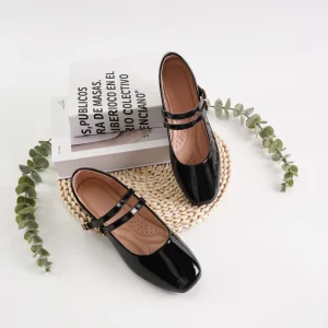 Women’s Korean Style Cutout Loafers Autumn Anti-Slip Breathable Comfortable Flat Hard-Wearing Shoes PU Upper PVC