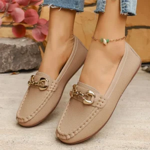 Women’s Large Size Casual Loafers for Spring and Autumn Comfortable Flat-Soled Slip-On Metal Shoes Soft-Soled Lazy-Looking