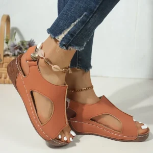 Women’s Large Size Summer Thick Soled Wedge Peep Toe Sandals with Velcro Closure PU Upper Cross Border for Platform Stock