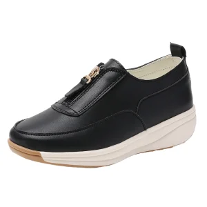 Women’s Large Size Thick Soled Mom Shoes Slip On Lightweight Non Slip Platform Loafers Casual for Autumn