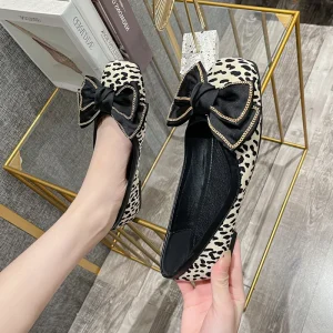 Women’s Leopard Print Pointed Toe Flat Casual Shoes Microfiber Upper Bow Detail Breathable Lightweight Slip-On Ballet Flats